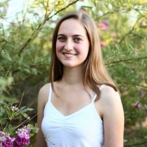 Meet your Posher, Courtney